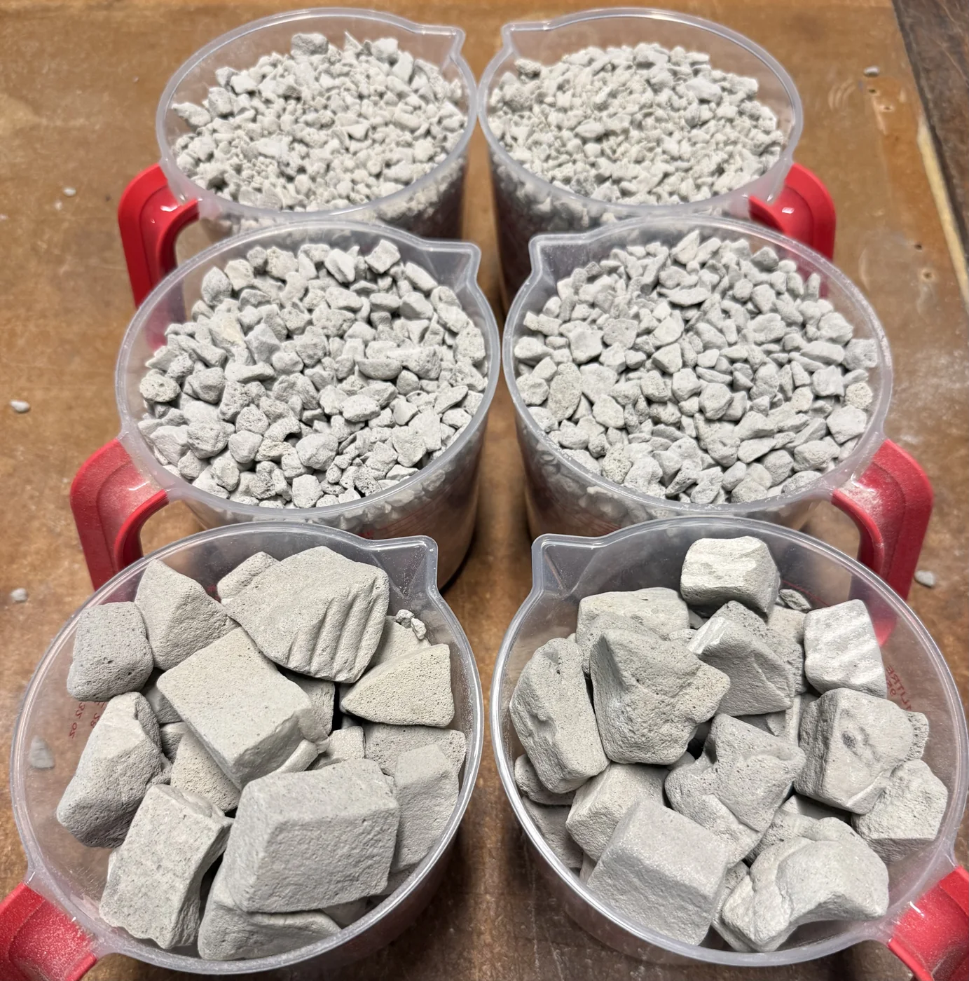 Foam glass aggregate samples in a range of particle sizes